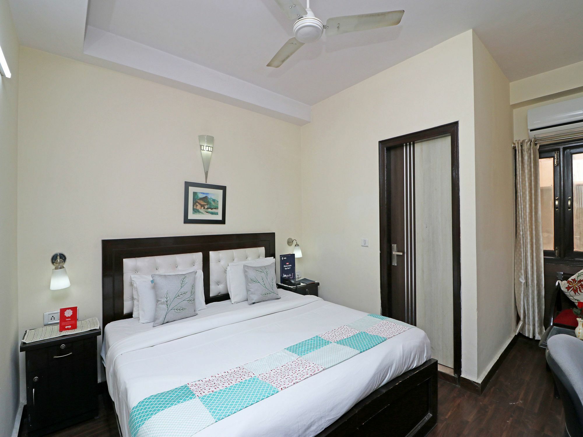 Oyo 13451 Star Corporate Avenue Hotel New Delhi Exterior photo